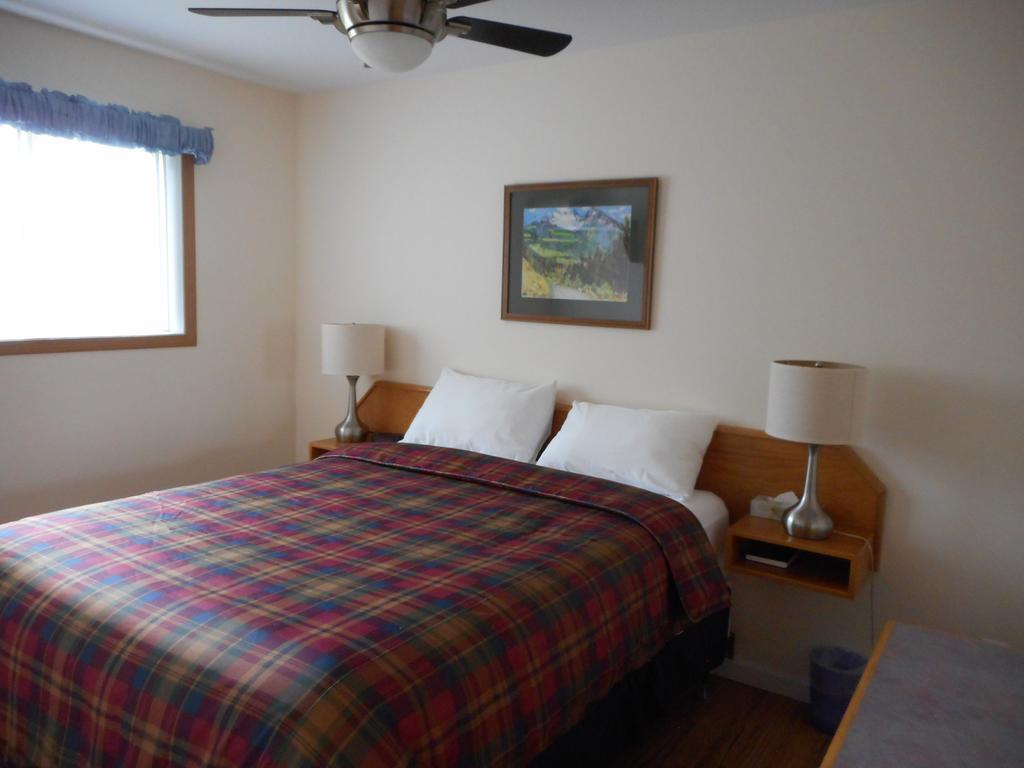 Blue River Motel Ngoại thất bức ảnh